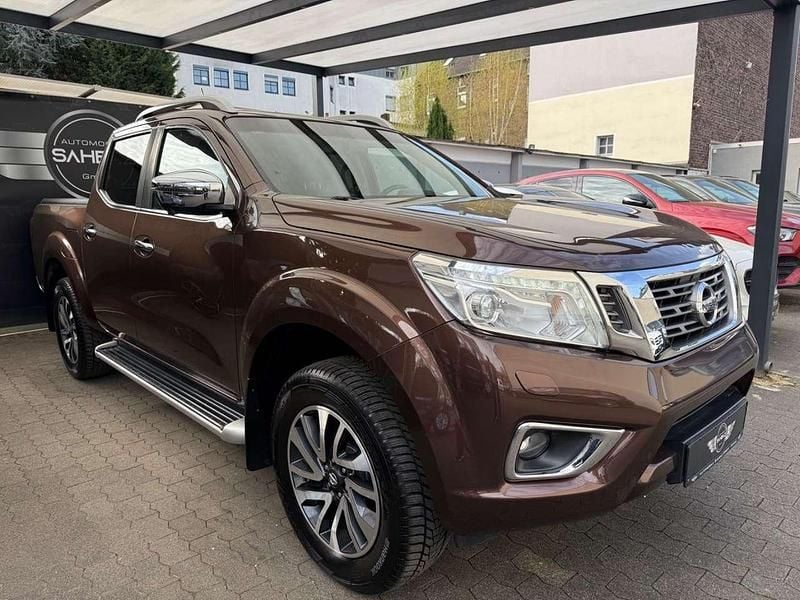 Gebraucht Nissan Navara Tekna 190 PS (139 kW) 2017 Braun Pickup