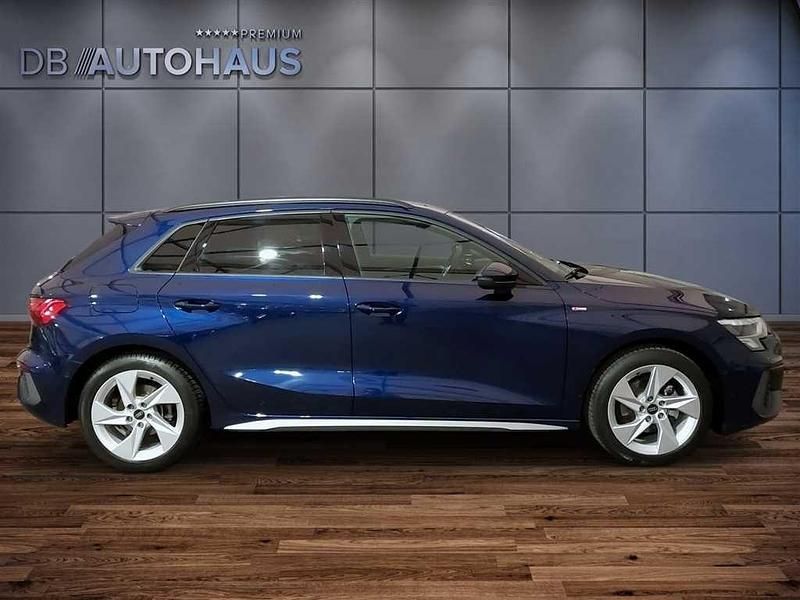Gebraucht Audi A3 S-Line 150 PS (110 kW) 2024 Blau Limousine
