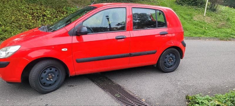 Rot Gebraucht 2008 Hyundai Getz Kleinwagen | 1.300 € - Bild 1/4