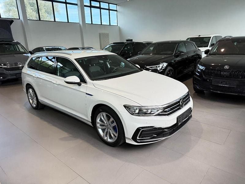 Gebraucht VW Passat GTE 218 PS (160 kW) 2020 Weiß Limousine