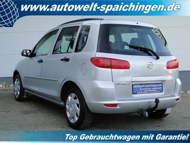 Gebraucht Mazda 2 Exclusive 80 PS (58 kW) 2003 Silber metallic Van / Kleinbus
