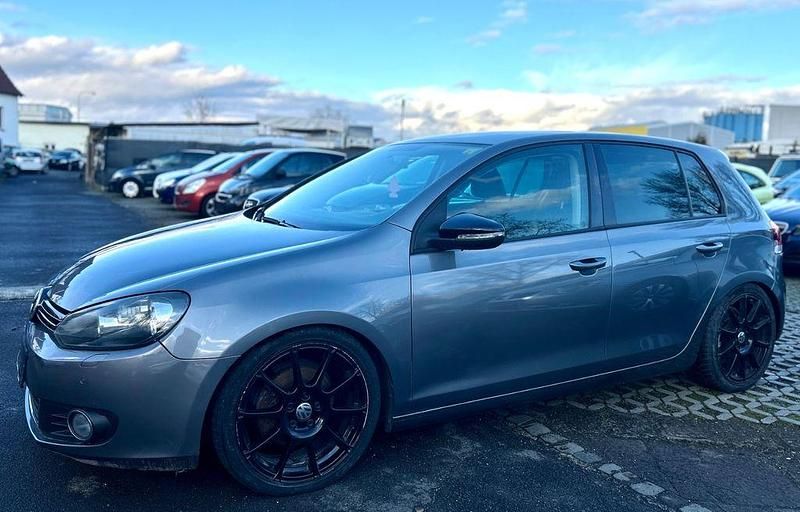 Gebraucht VW Golf VI Highline 122 PS (89 kW) 2009 Grau Kleinwagen