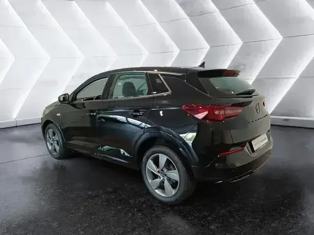 Gebraucht Opel Grandland X S 131 PS (96 kW) 2024 Schwarz SUV