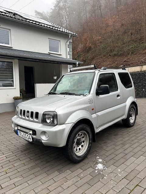 Silber Gebraucht 2002 Suzuki Jimny SUV | 7.499 € (Fairer Preis) - Bild 1/4