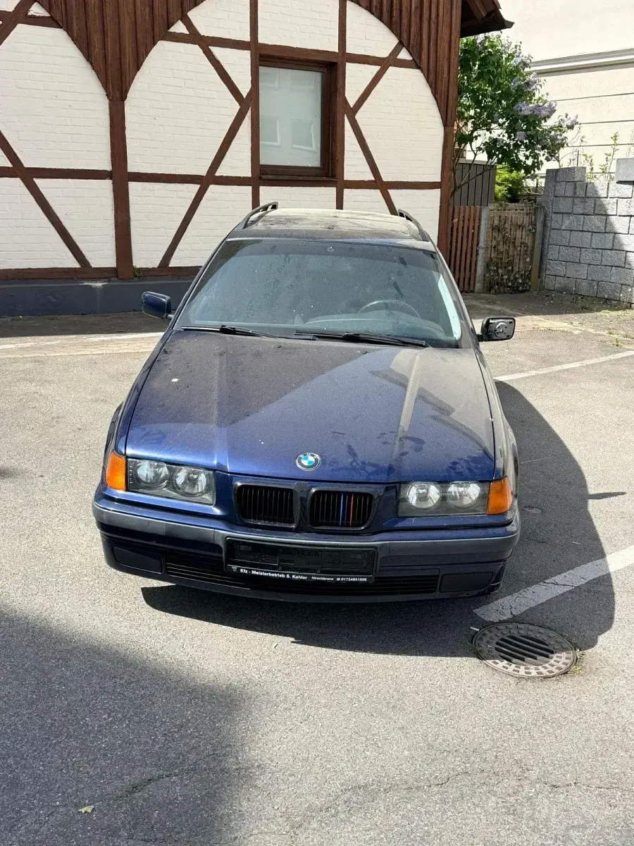 Brugt BMW 316 102 HK (75 kW) 1997 Blå Stationcar