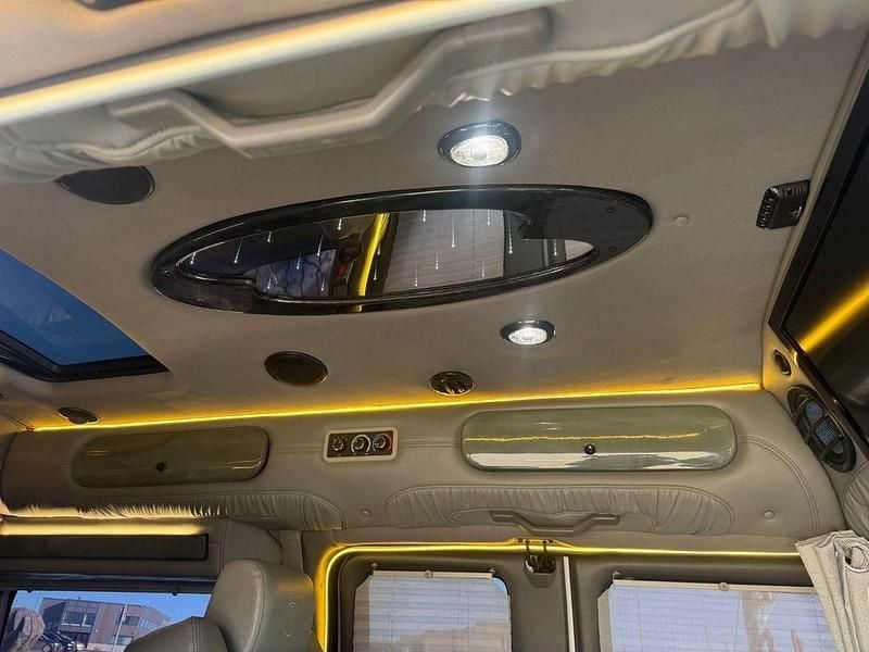 Gebraucht Chevrolet Express SE 314 PS (230 kW) 2012 Silber Van / Kleinbus