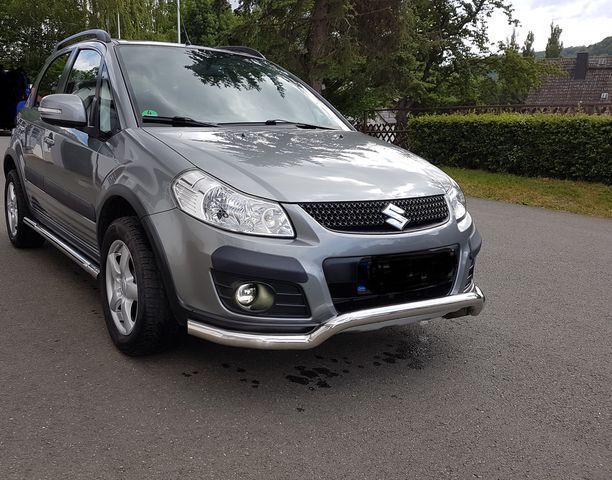 Gebraucht Suzuki SX4 Style 163 PS (119 kW) 2012 Grau metallic Limousine