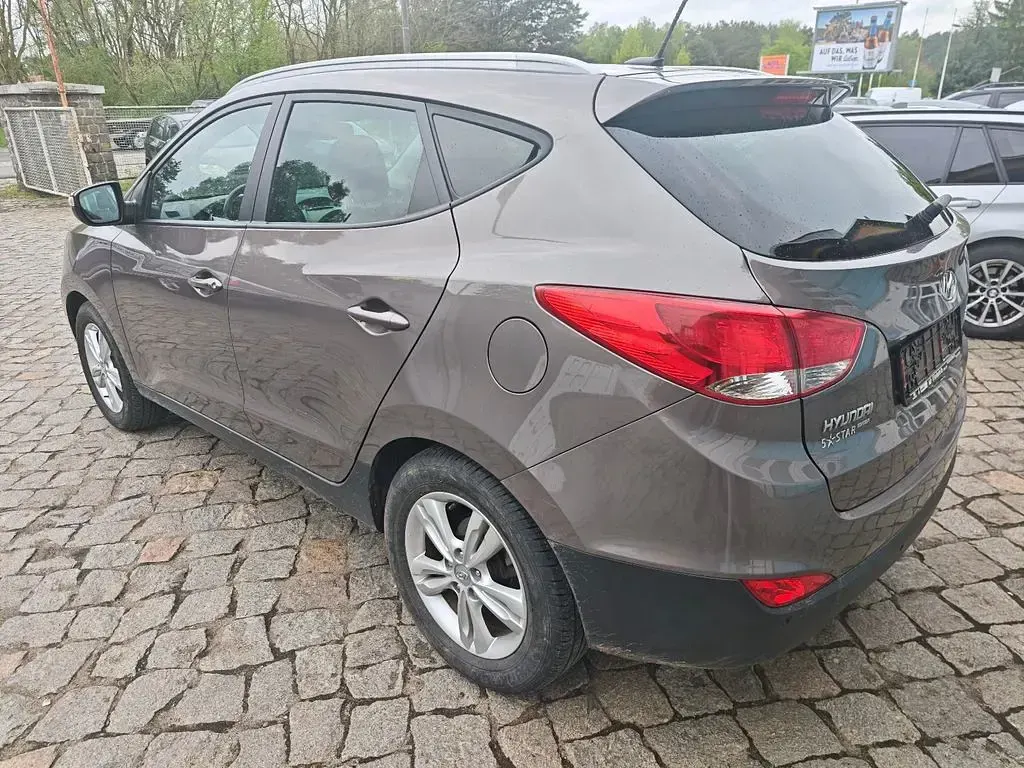 Gebraucht Hyundai ix35 Edition 135 PS (99 kW) 2012 Braun SUV