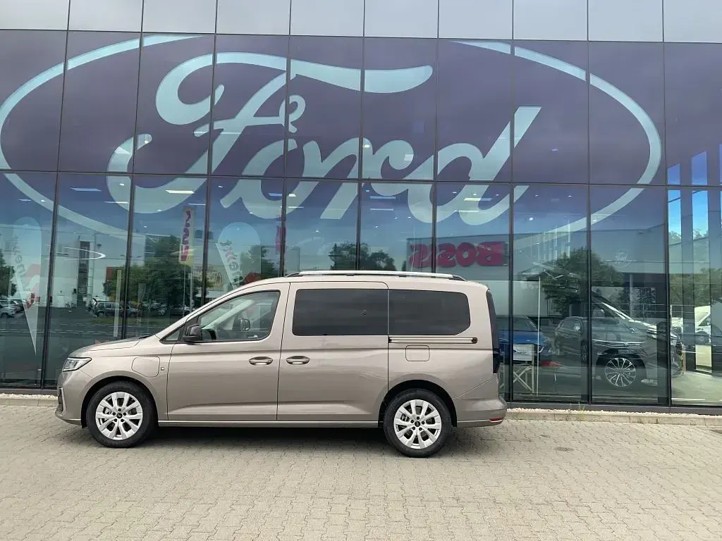 Neu Ford Grand Tourneo Connect Titanium 150 PS (110 kW) 2026 Duskysilvermetallic Van / Kleinbus