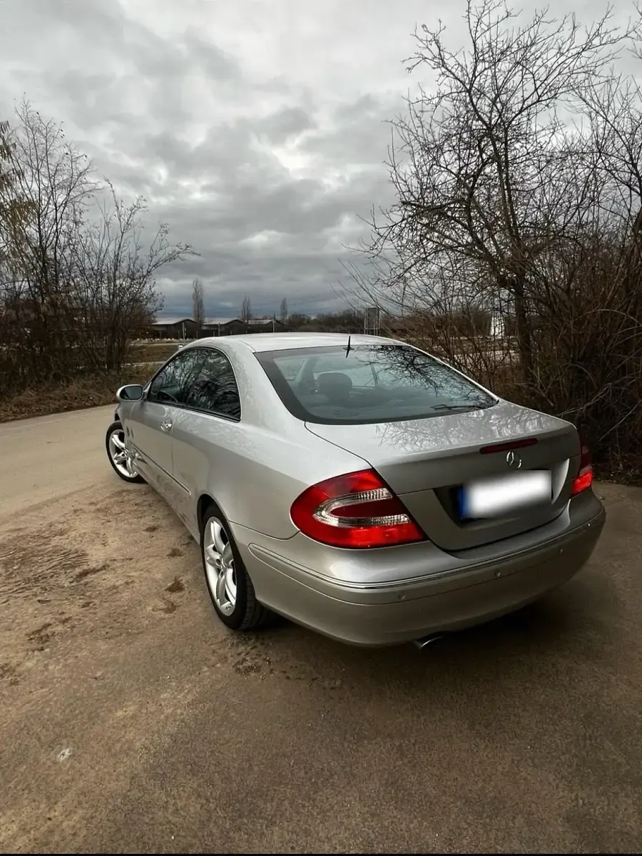 Gebraucht Mercedes CLK240 170 PS (125 kW) 2002 Silber Coupé