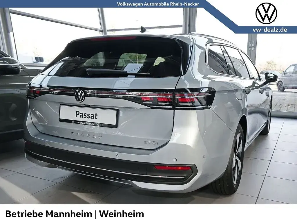 Neu VW Passat Business 150 PS (110 kW) 2026 Silber Limousine