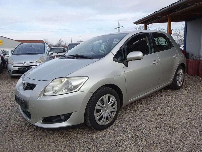 Gebraucht Toyota Auris Sol 97 PS (71 kW) 2007 Silber Kleinwagen