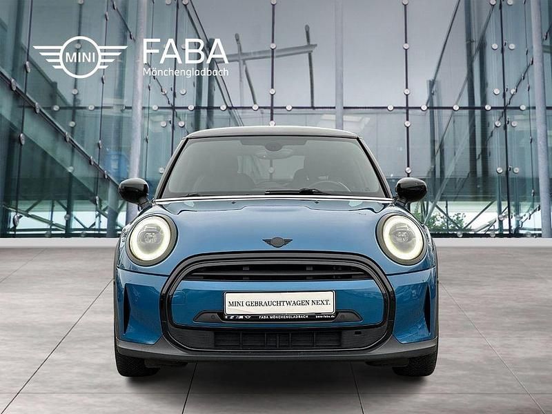 Gebraucht Mini Cooper Classic 136 PS (100 kW) 2021 Blau Kleinwagen