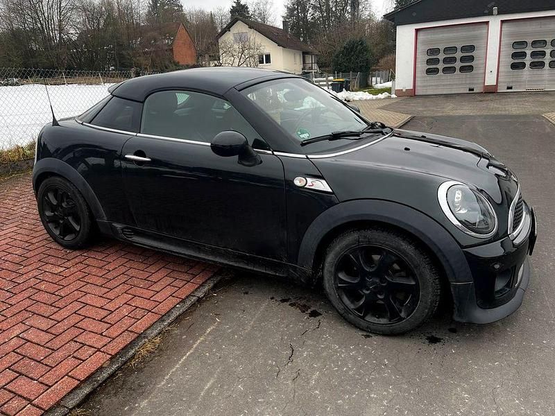 Gebraucht Mini Cooper SD 143 PS (105 kW) 2012 Schwarz Kleinwagen