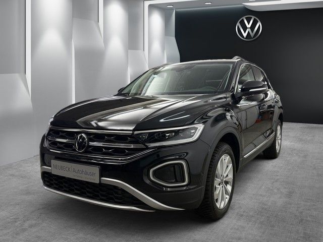 Deep black perleffekt Gebraucht 2025 VW T-Roc IQ Drive SUV | 38.675 € (Fairer Preis) - Bild 1/4