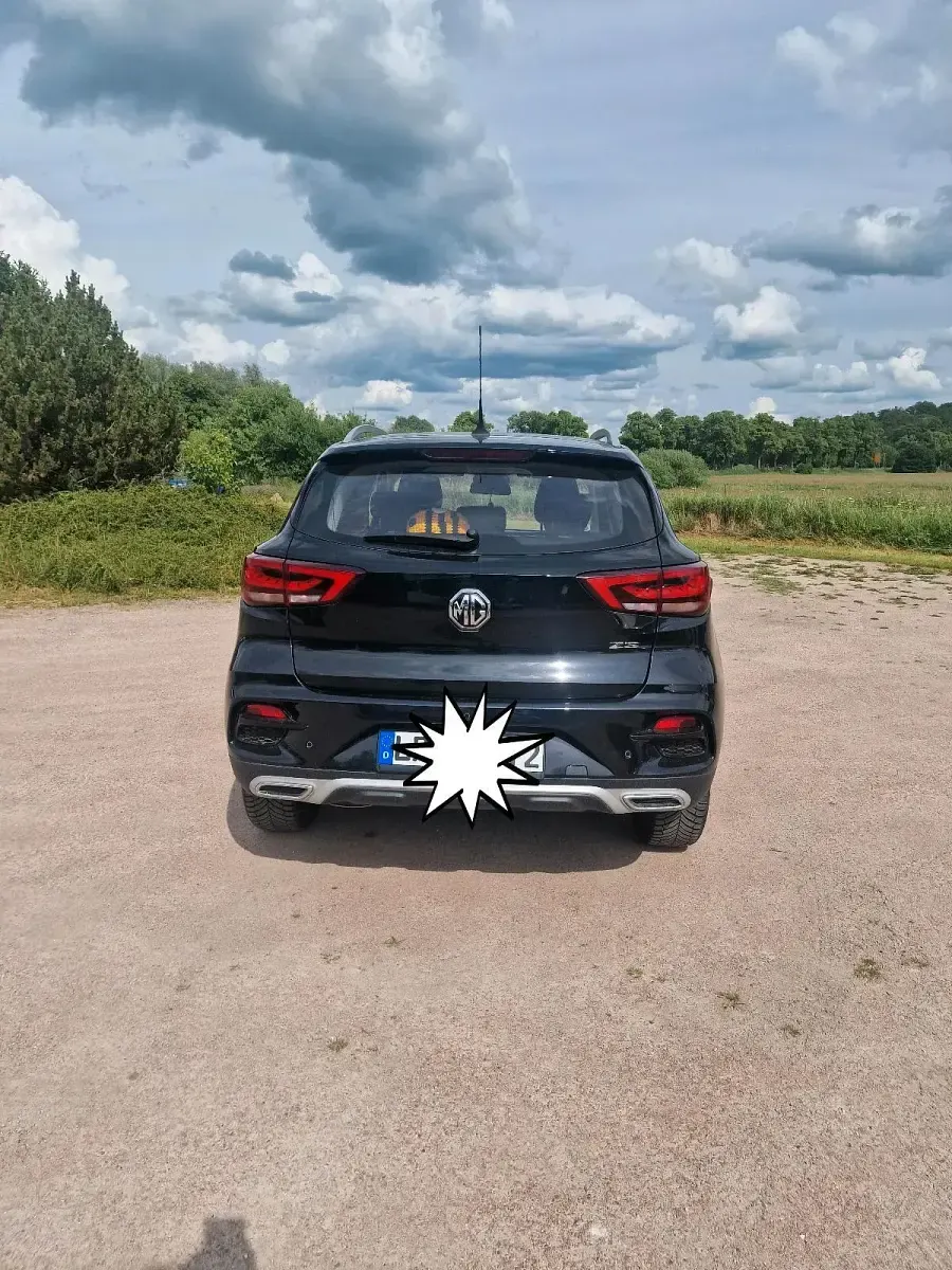 Gebraucht MG ZS Luxury 111 PS (81 kW) 2023 Schwarz SUV