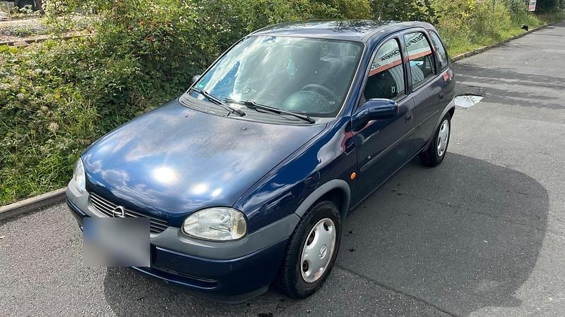 Blau Gebraucht 1999 Opel Corsa Kleinwagen | 700 € (Fairer Preis) - Bild 1/4