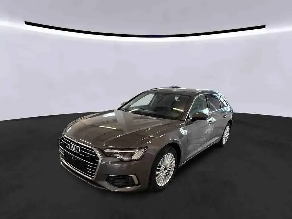 Gebraucht Audi A6 Design 163 PS (119 kW) 2022 Braun Limousine