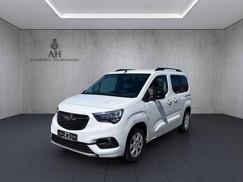 Gebraucht Opel Combo Life Ultimate 131 PS (96 kW) 2023 Weiß Van / Kleinbus