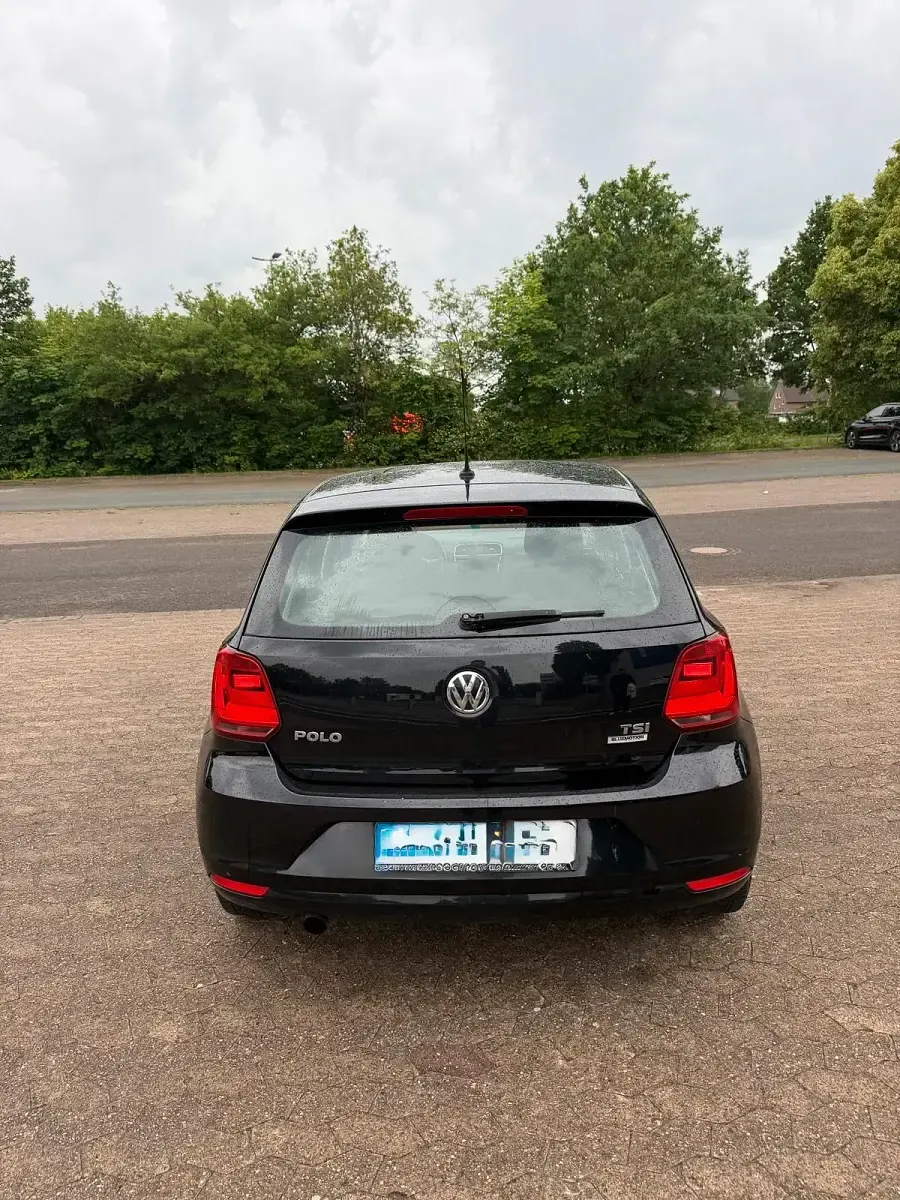 Gebraucht VW Polo 90 PS (66 kW) 2014 Schwarz Kleinwagen