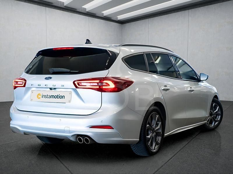 Gebraucht Ford Focus ST-Line 155 PS (114 kW) 2024 Grau Limousine