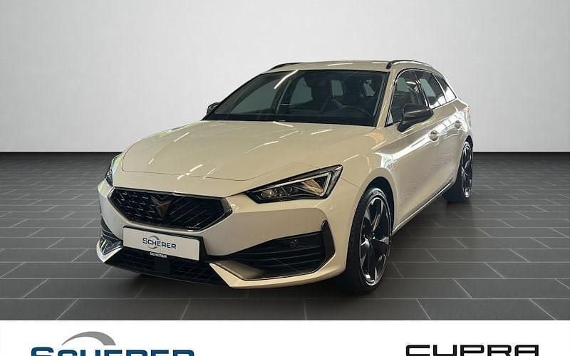 Weiß Gebraucht 2024 Cupra Leon Kombi | 28.280 € (Superpreis) - Bild 1/4