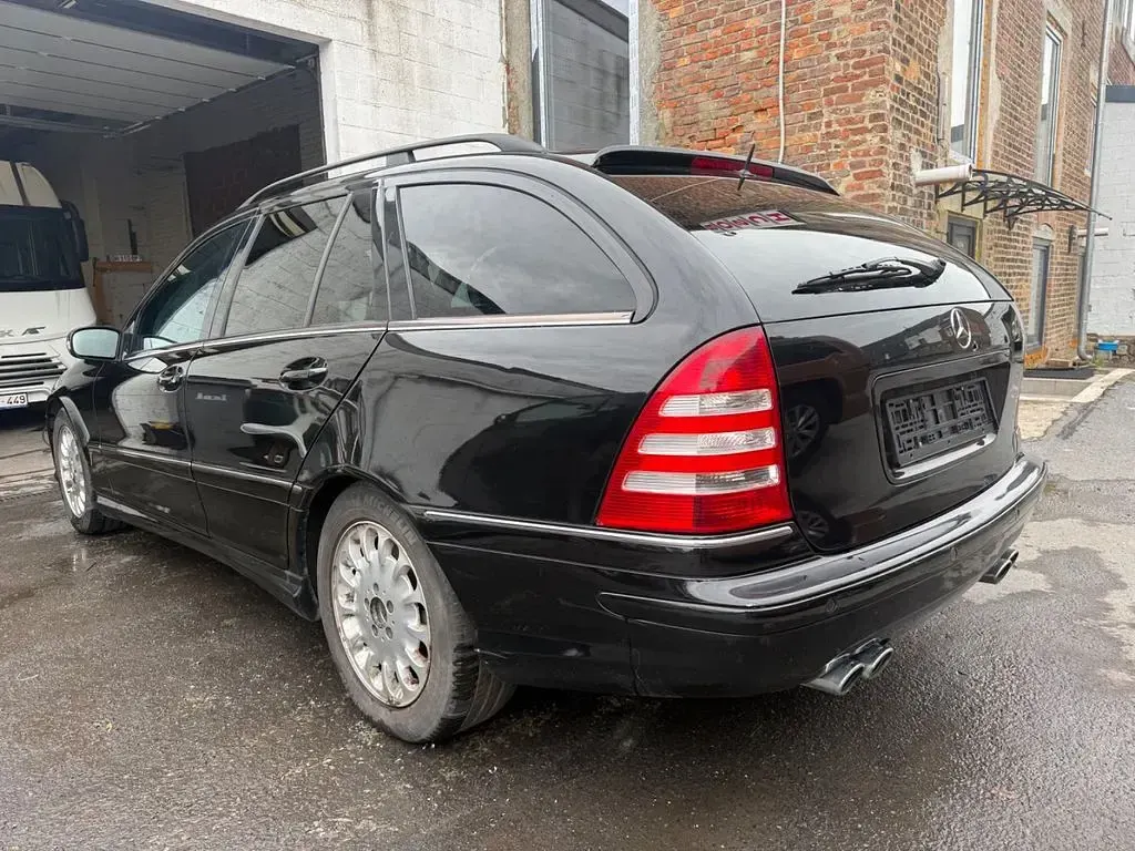 Gebraucht Mercedes C55 AMG AMG 367 PS (269 kW) 2004 Schwarz Limousine