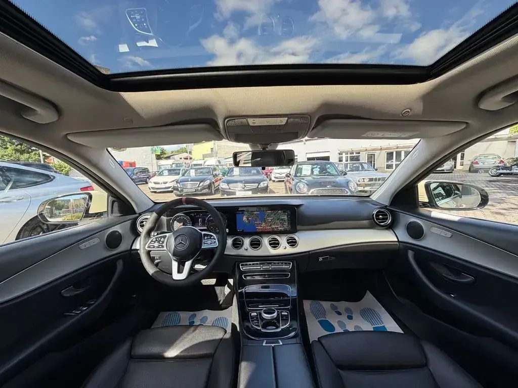 Gebraucht Mercedes E200 150 PS (110 kW) 2018 Beige Limousine