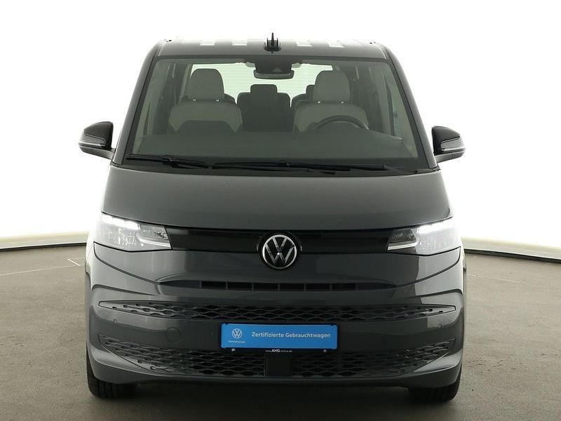 Gebraucht VW Multivan Basis 150 PS (110 kW) 2024 Pure grey Van