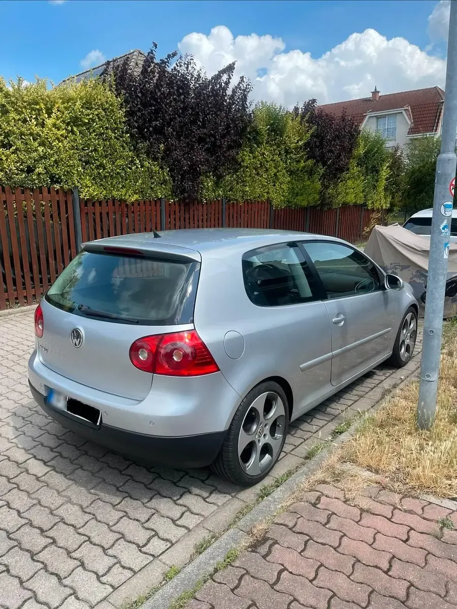Gebraucht VW Golf V GTI 80 PS (58 kW) 2007 Silber Kleinwagen