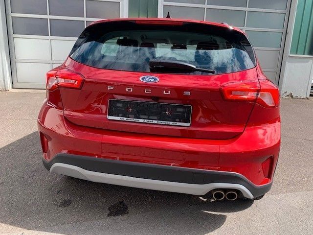 Brugt Ford Focus Active 150 HK (110 kW) 2022 Rød Sedan