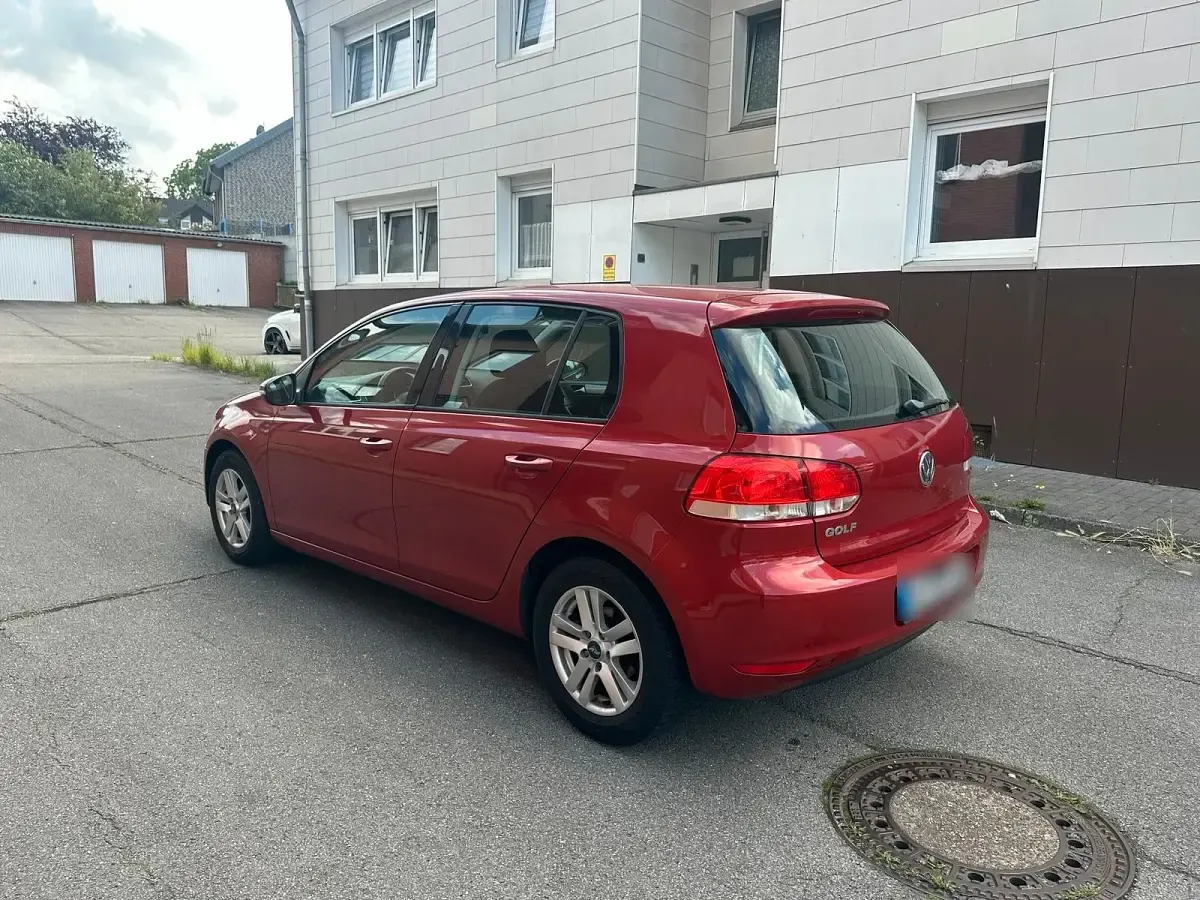 Gebraucht VW Golf VI 2010 Rot Kleinwagen
