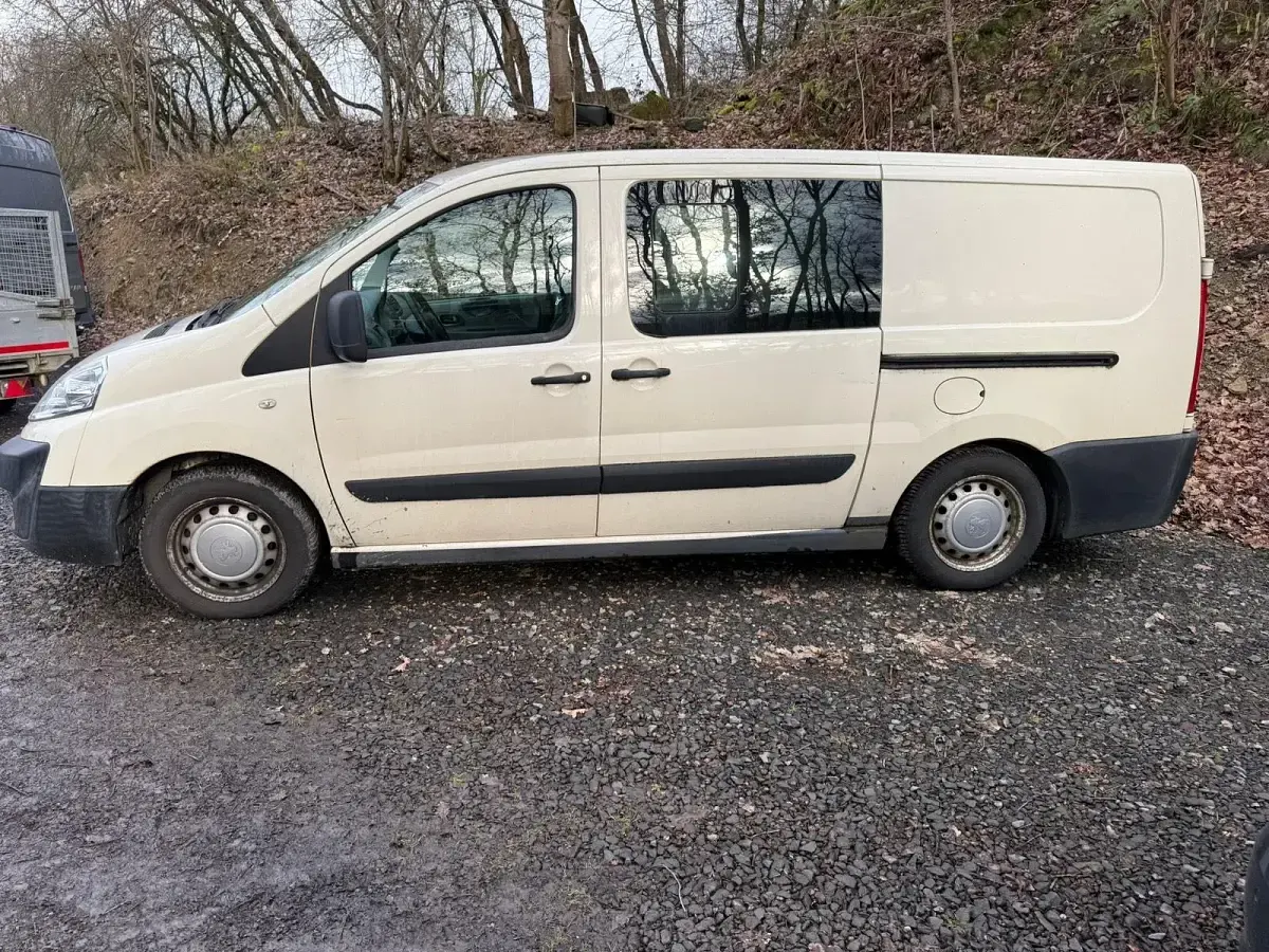 Gebraucht Peugeot Expert 90 PS (66 kW) 2007 Beige Van
