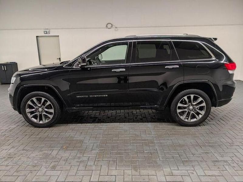 Gebraucht Jeep Grand Cherokee 250 PS (183 kW) 2017 Diamondschwarzmet. SUV