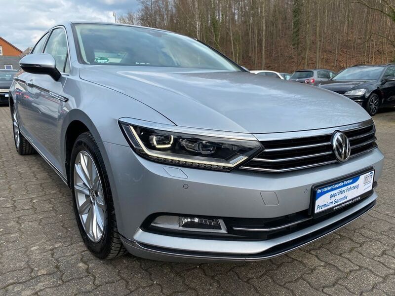 Gebraucht VW Passat Highline 150 PS (110 kW) 2018 Silber Limousine