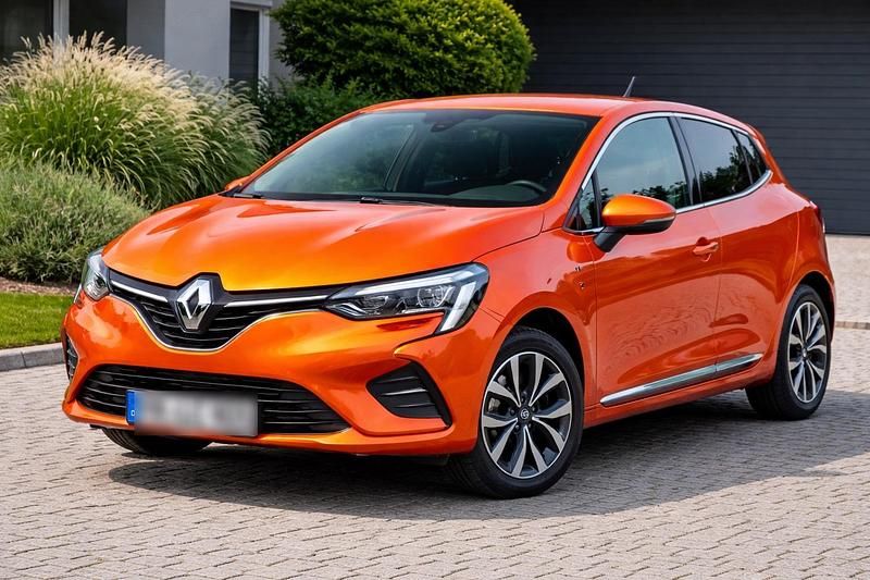 Gebraucht Renault Clio V 91 PS (66 kW) 2021 Orange Limousine