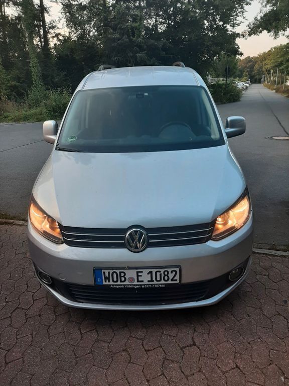 Silber Gebraucht 2013 VW Caddy Maxi Comfortline Van / Kleinbus | 9.800 € (Superpreis) - Bild 1/4
