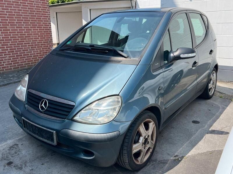Weiß Gebraucht 2004 Mercedes A170 Classic Limousine | 299 € (Superpreis) - Bild 1/4