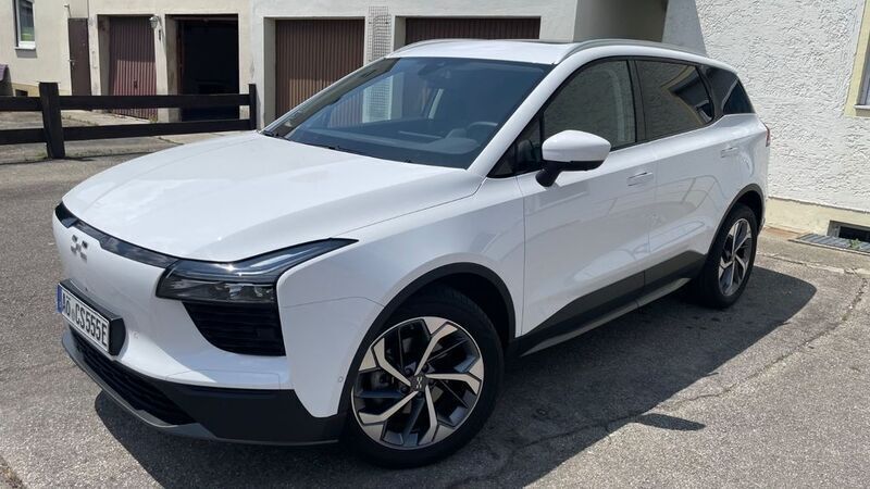 Weiß Gebraucht 2023 Aiways U5 SUV | 21.900 € - Bild 1/4