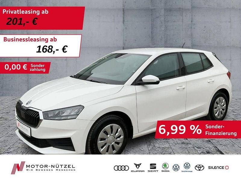 Candyweiss Gebraucht 2022 Skoda Fabia Active Kleinwagen | 13.429 € (Fairer Preis) - Bild 1/4