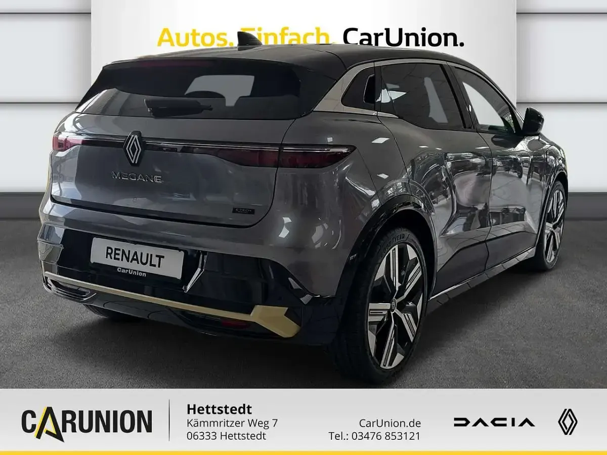 Usado Renault Megane E-Tech Iconic 160 kW (218 CV) 2024 Gris Berlina