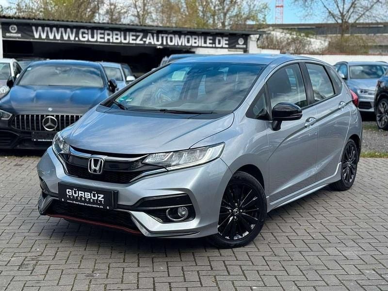 Gebraucht Honda Jazz Dynamic 131 PS (96 kW) 2019 Silber Kleinwagen