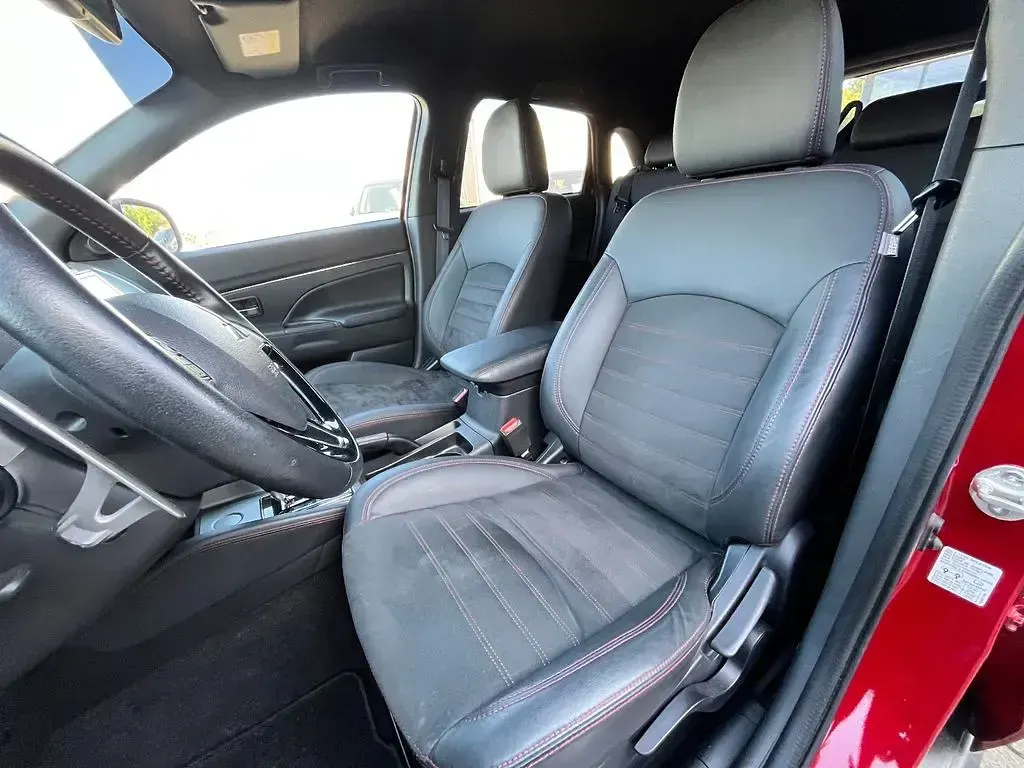 Gebraucht Mitsubishi ASX Spirit+ 150 PS (110 kW) 2020 Rot SUV