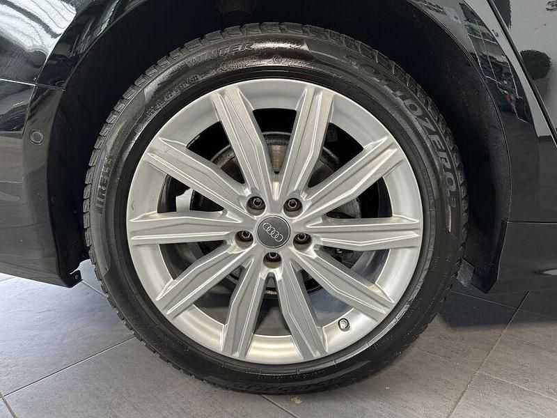 Gebraucht Audi A6 S-Line 163 PS (119 kW) 2021 Brillantschwarz Kombi