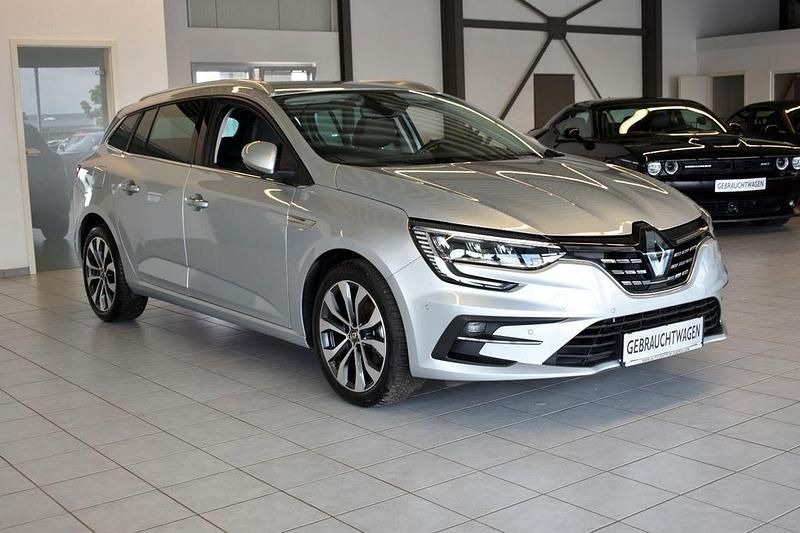 Silber Gebraucht 2023 Renault Mégane IV Techno Limousine | 20.999 € (Fairer Preis) - Bild 1/4