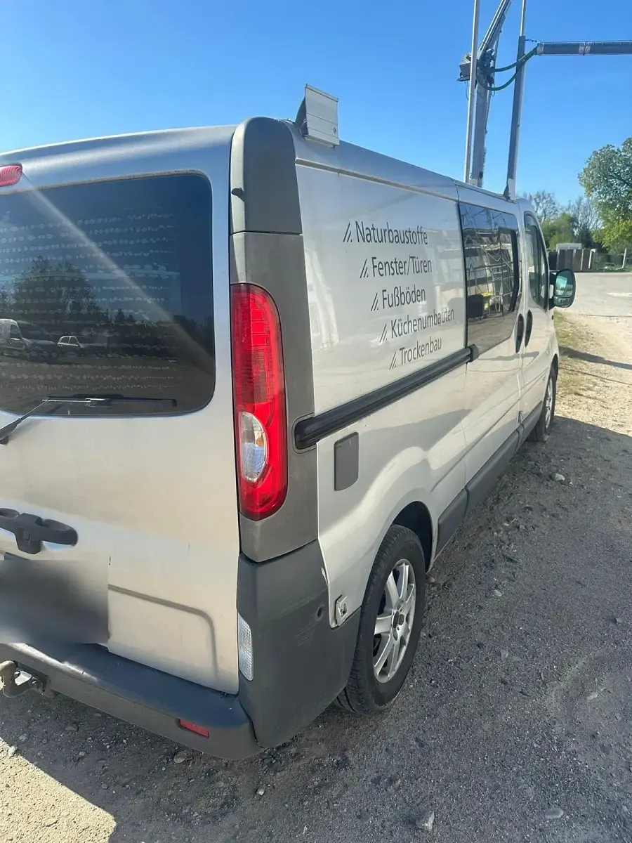 Gebraucht Opel Vivaro 146 PS (107 kW) 2007 Van / Kleinbus