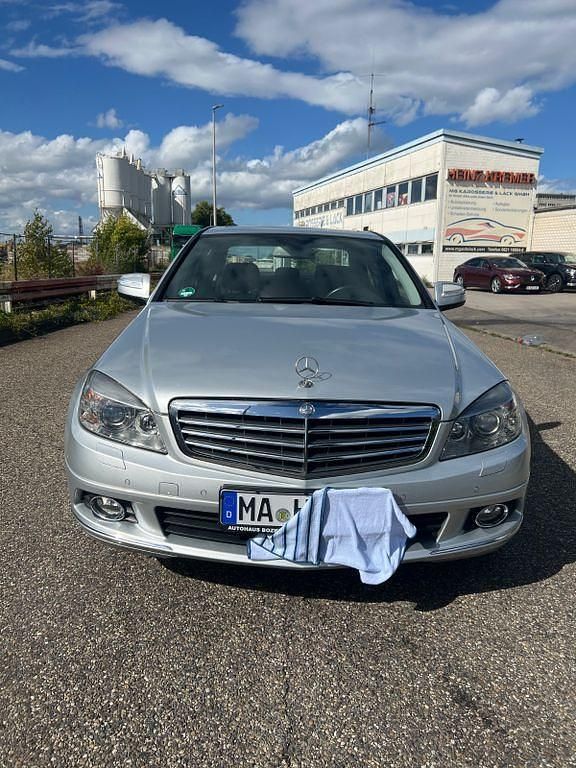 Gebraucht Mercedes C200 184 PS (135 kW) 2007 Silber Limousine
