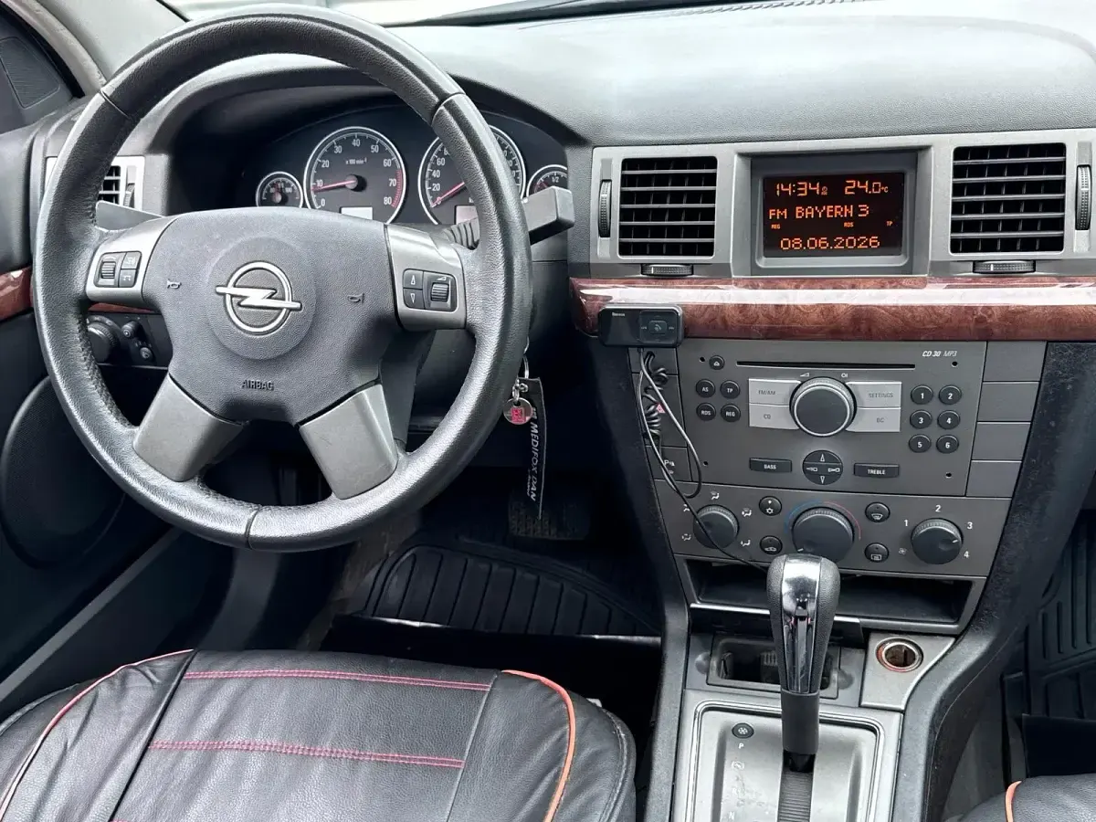 Gebraucht Opel Vectra 155 PS (114 kW) 2004 Blau Limousine