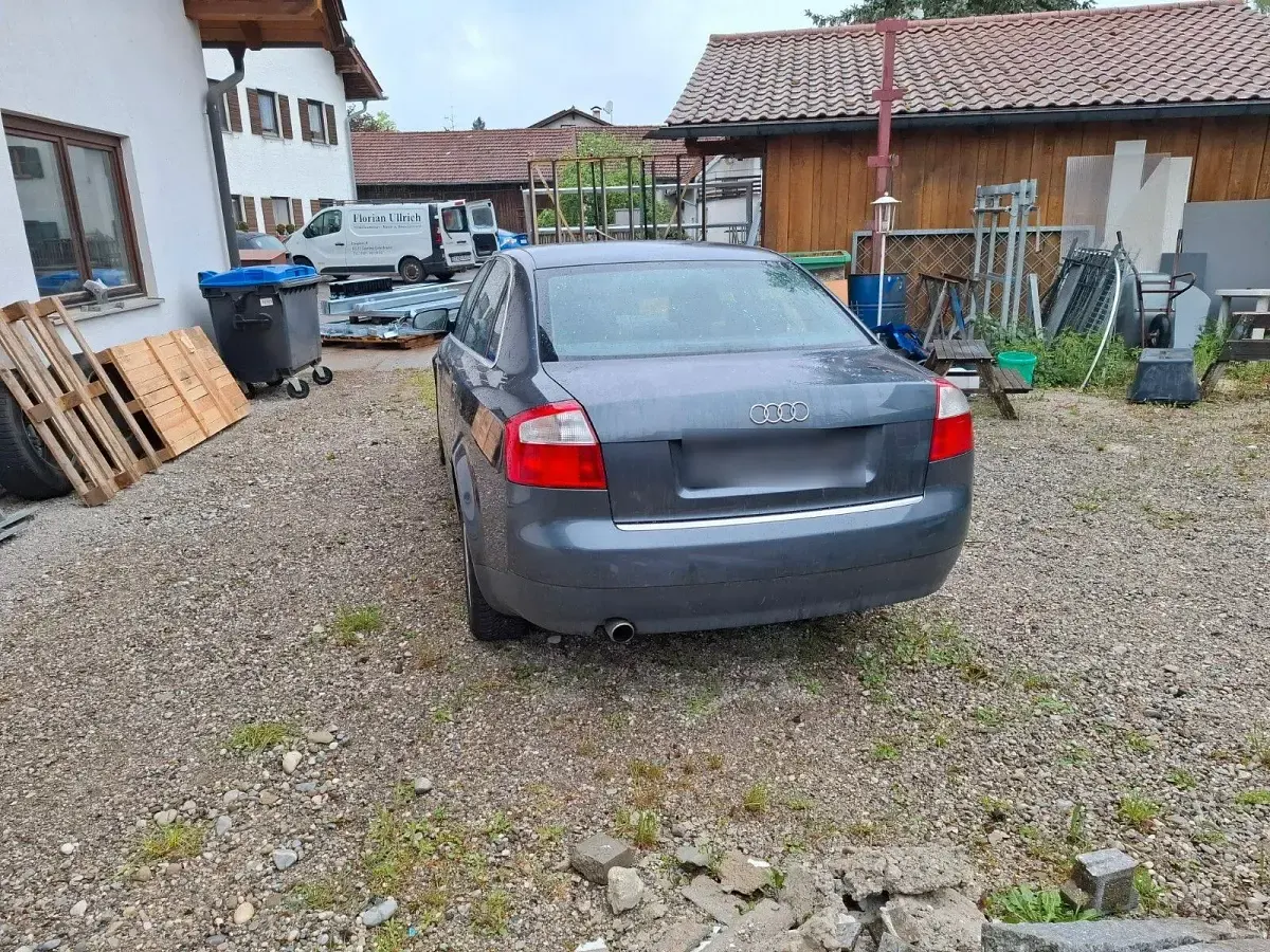Gebraucht Audi A4 131 PS (96 kW) 2002 Limousine