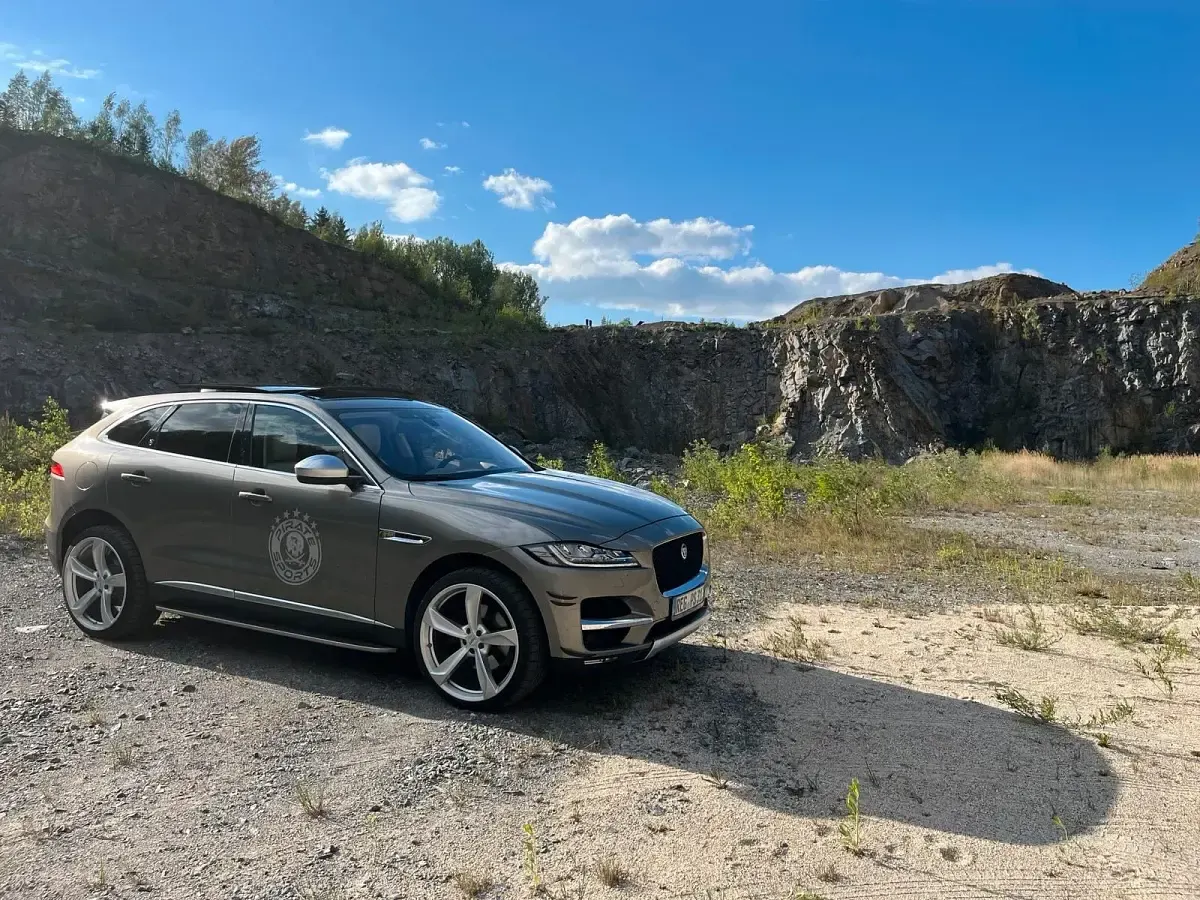 Gebraucht Jaguar F-Pace 390 PS (286 kW) 2017 Grau SUV